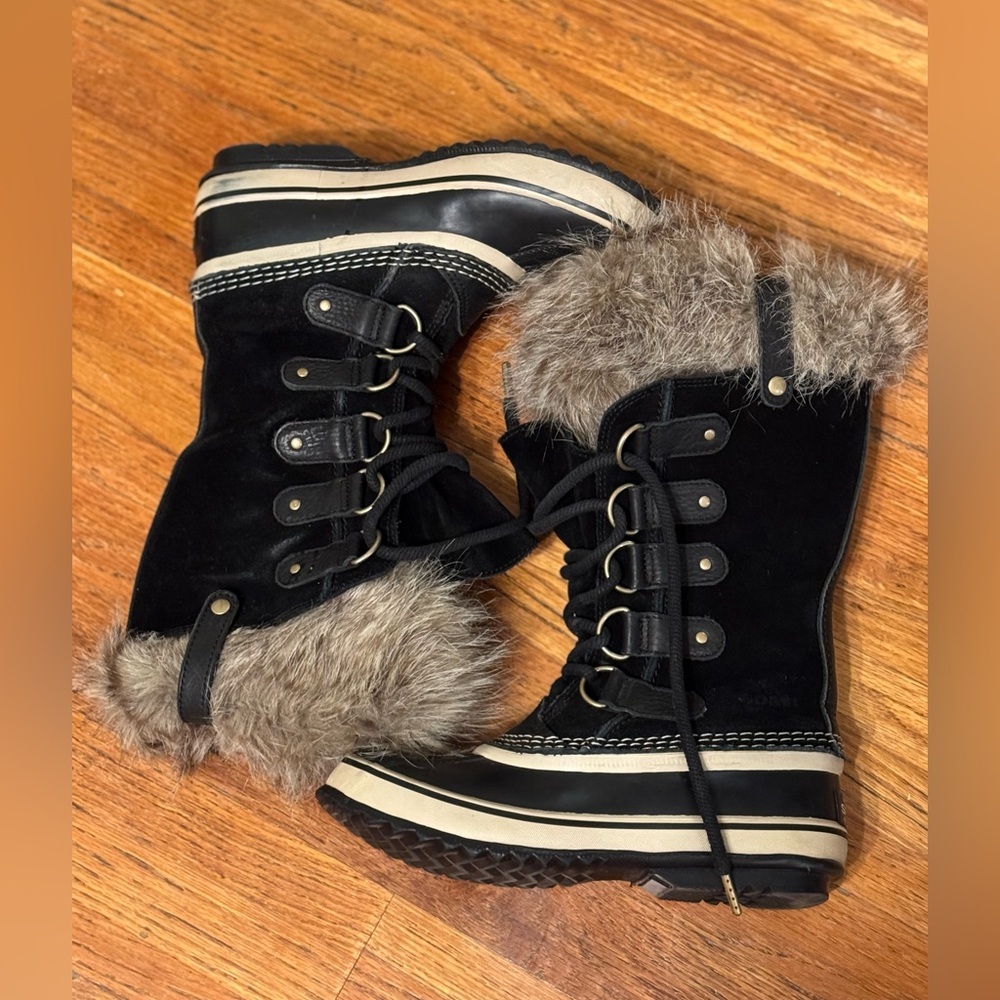 Sorel Joan of Arctic Faux Fur Waterproof Insulated Winter Boots size 6 - Picture 2 of 9